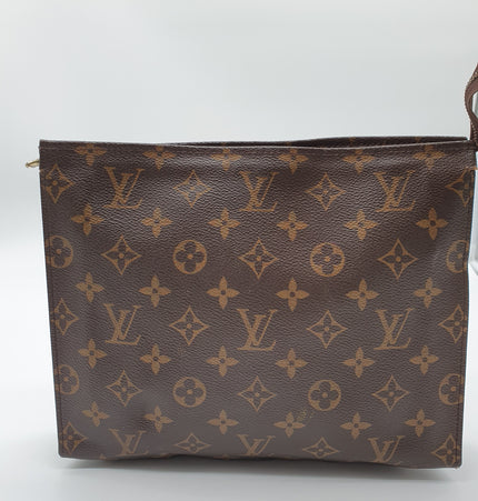 Louis vuitton pochette toiletries