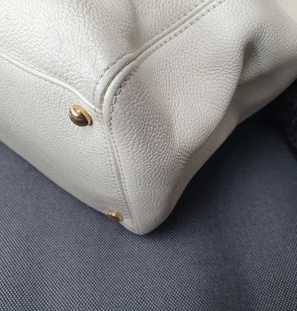 Chanel executive tote