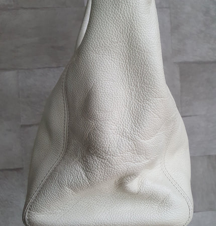 Chanel executive tote