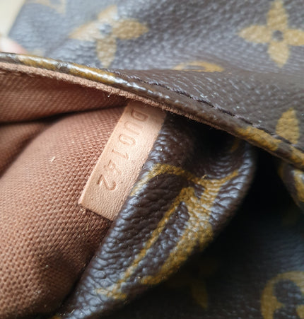 LV totally Laptop bag