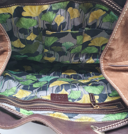 Gucci suede shoulder bag