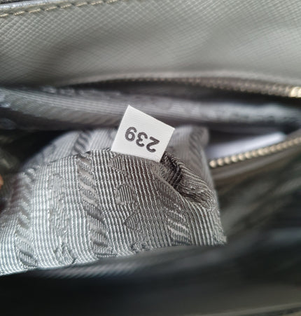 Prada galleria saffiano handbag