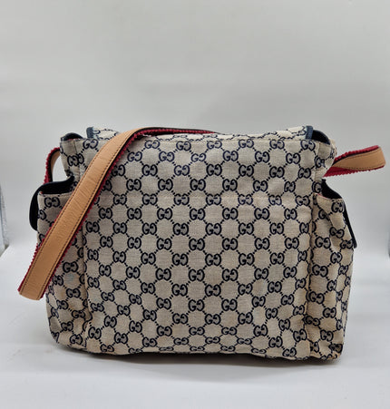 Gucci messenger bag