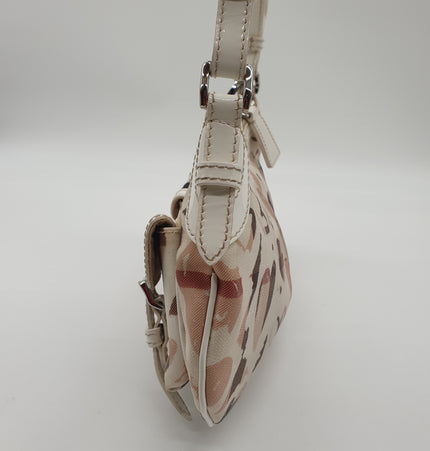 Burberry Herz-Schultertasche