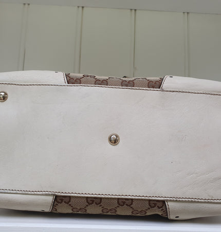 Gucci horse bit shoulder bag