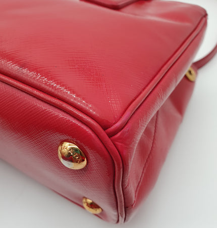 Prada galleria top handle crossbody bag