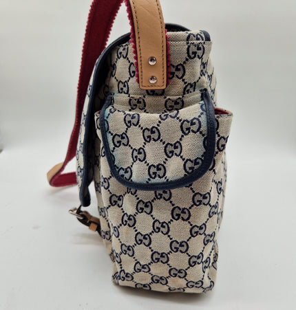 Gucci messenger bag