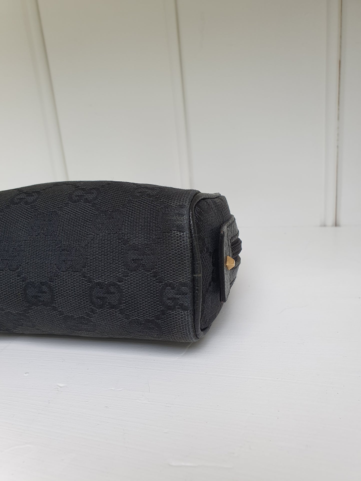 Gucci mini makeup pouch