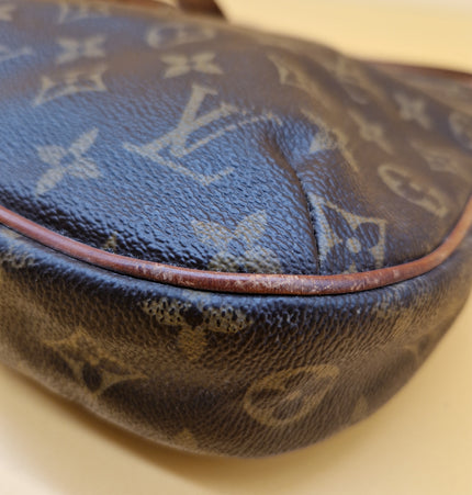 Louis Vuitton odeon crossbody bag
