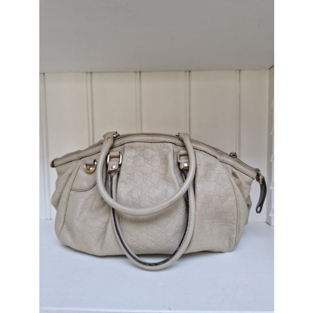 Gucci sukey leather handbag