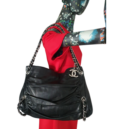 Chanel chain everyday bag
