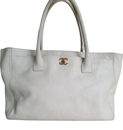 Chanel executive tote
