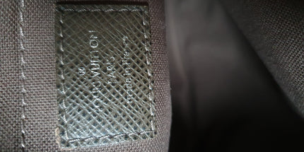 Louis vuitton men crossbody bag