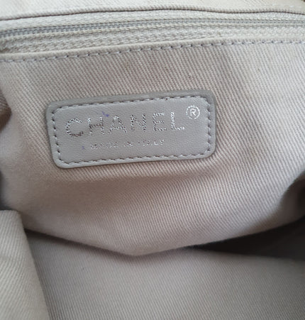 Chanel leather handbag