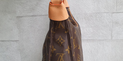 Louis vuitton boulogne crossbody/shoulder bag