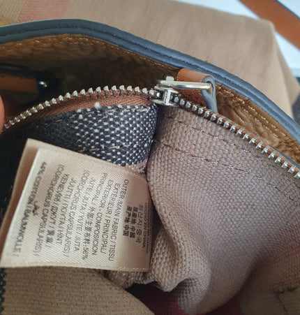 Burberry bucket bag