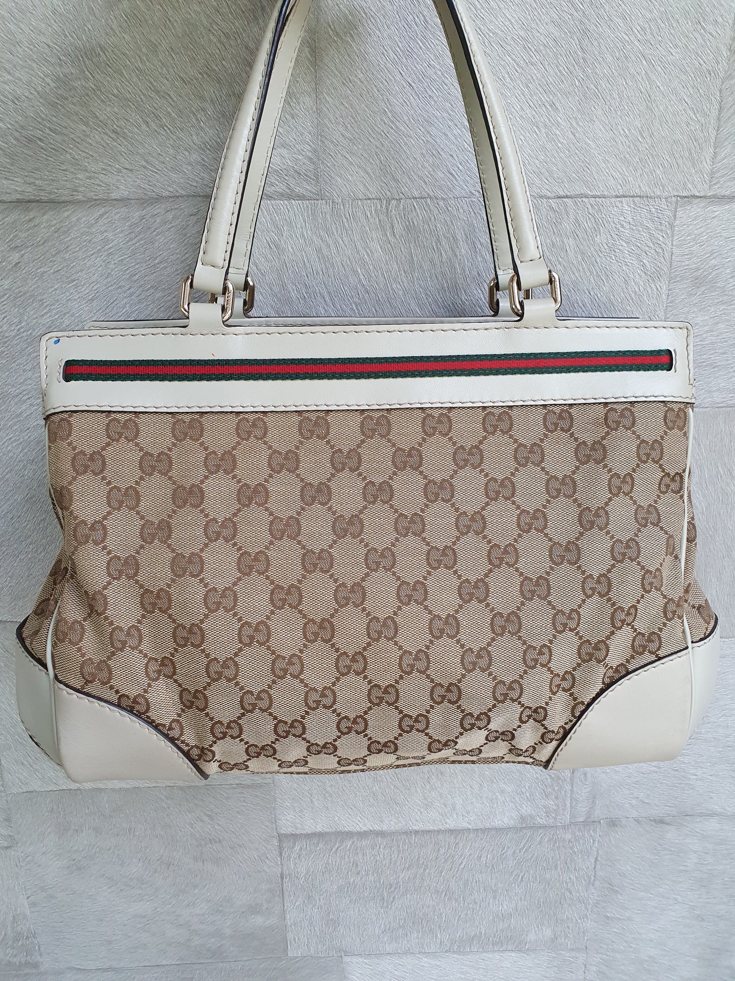 Gucci shoulder bag