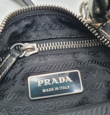 Épaules Prada baf