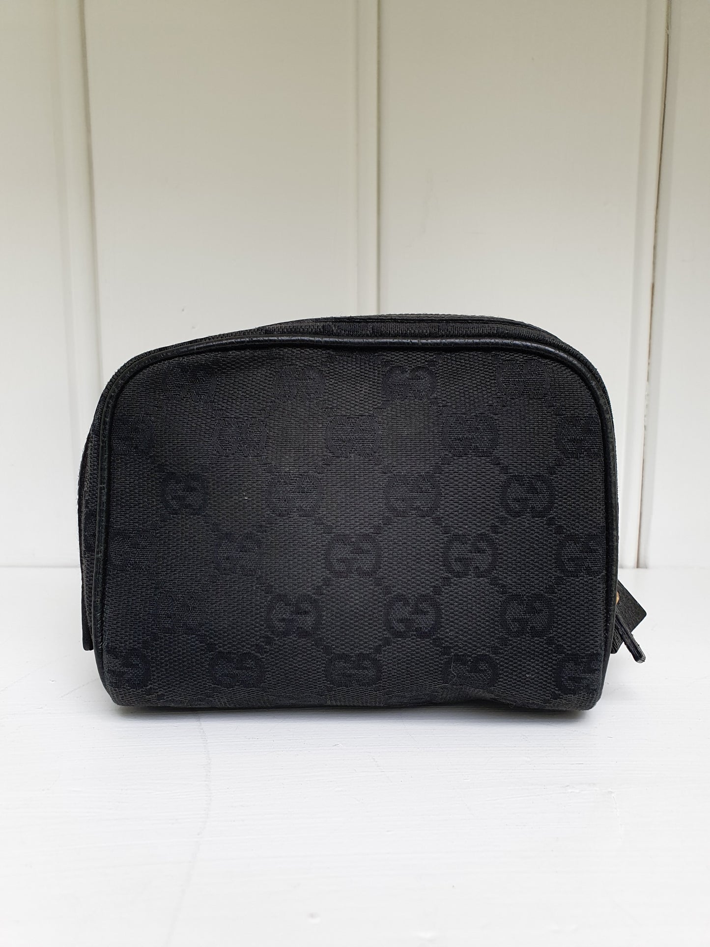 Gucci mini makeup pouch