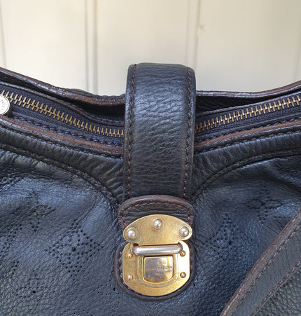 Louis vuitton mahina shoulder bag