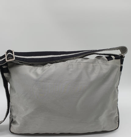 Chanel Satin Crossbody-Tasche Sportline