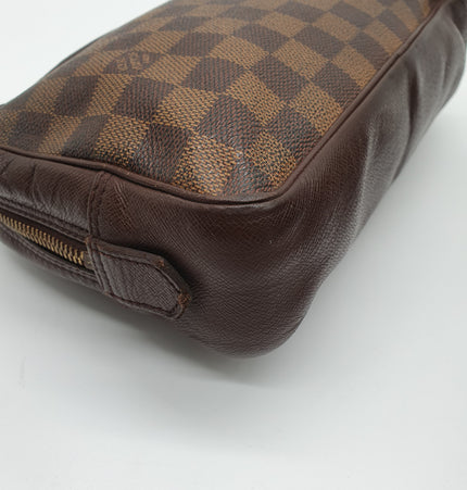 Louis Vuitton Damier Ebene  beauty pouch