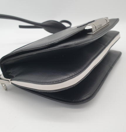 Prada sidonie shoulder bag