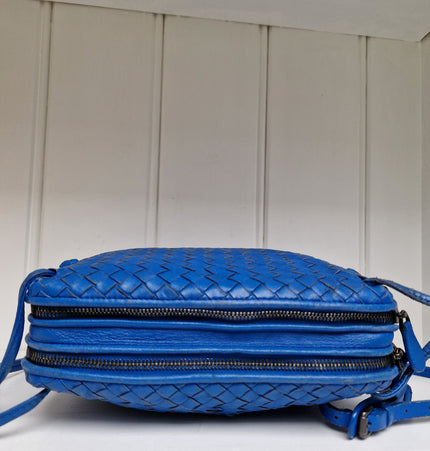 Bottega venetta crossbody bag