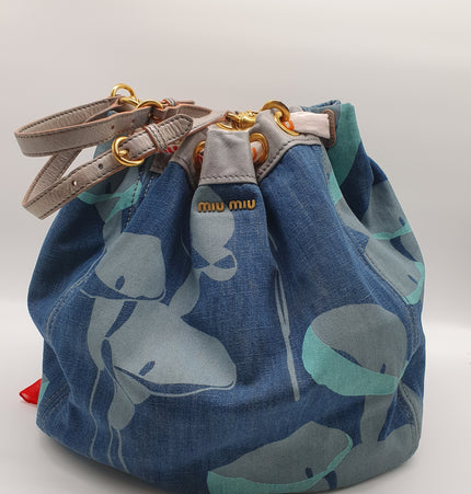 Sac cabas bandoulière en denim rare Miu Miu,
