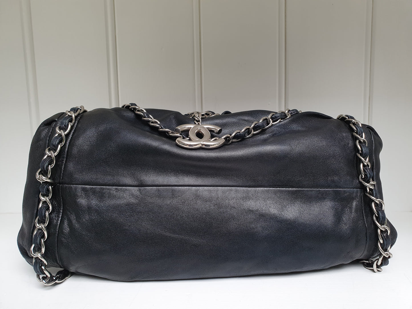 Chanel crossbody leather bag