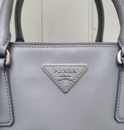 Prada galleria saffiano handbag