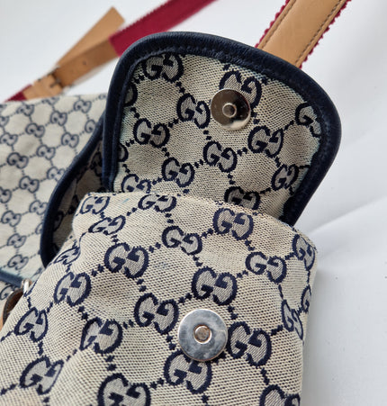 Gucci messenger bag