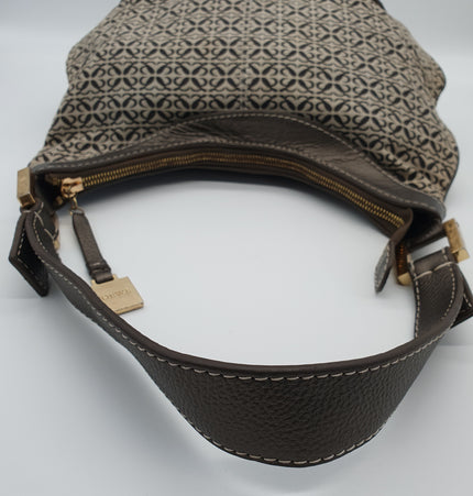 Loewe Anagram vintage shoulder bag