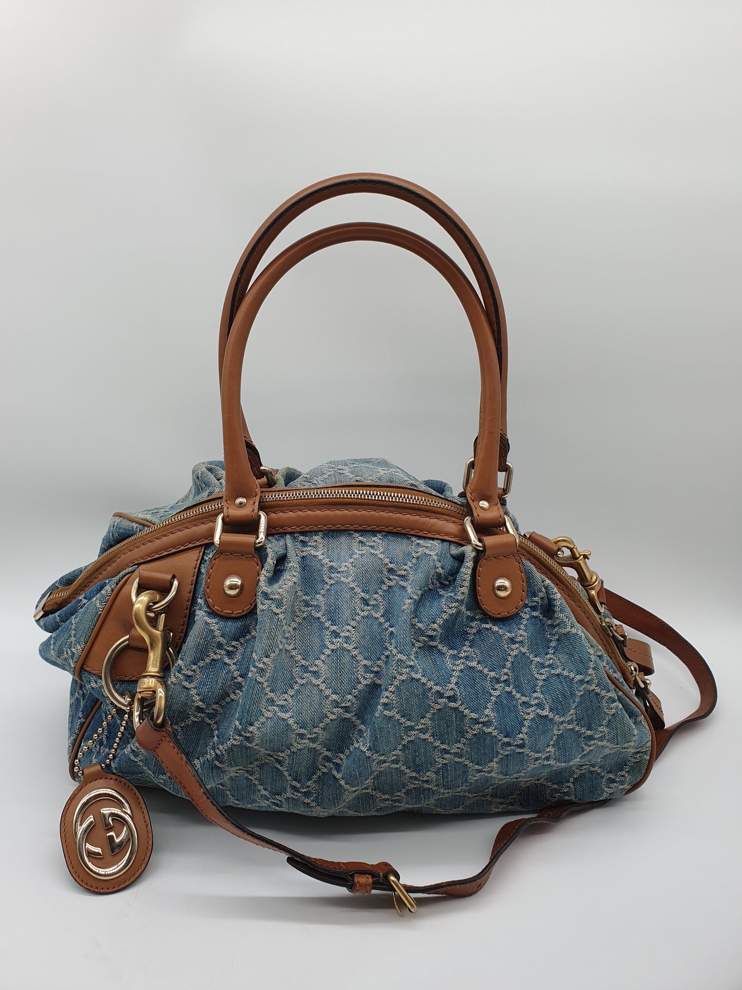 Gucci sukey denim shoulder bag