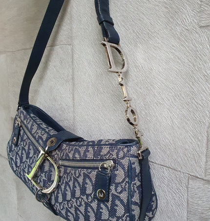 Dior Schultertasche aus Sattel-Denim