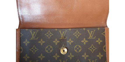 Louis vuitton vintage clutch bag