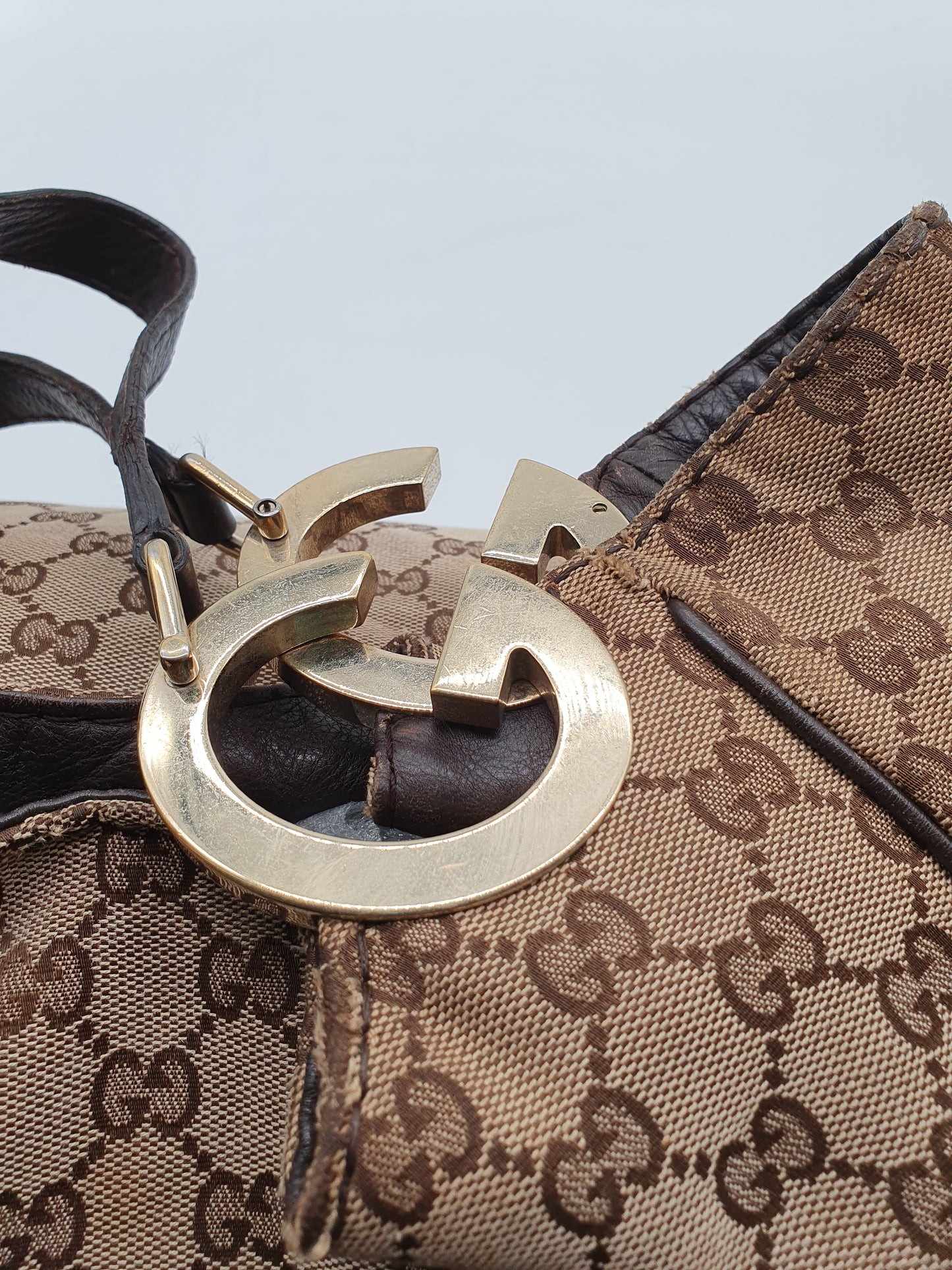 Gucci GG shoulder bag