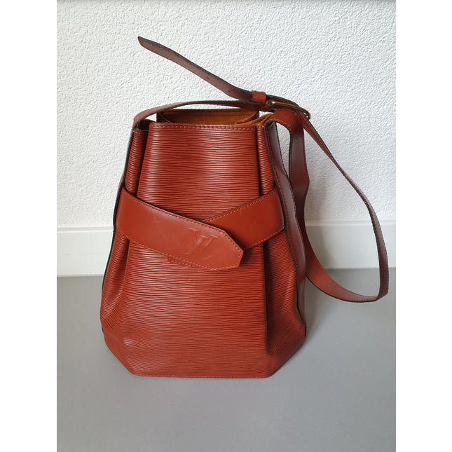 Louis vuitton twist lock vintage epi bag