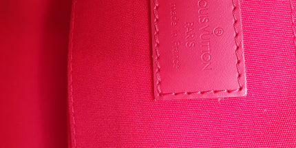 Louis vuitton epi leather