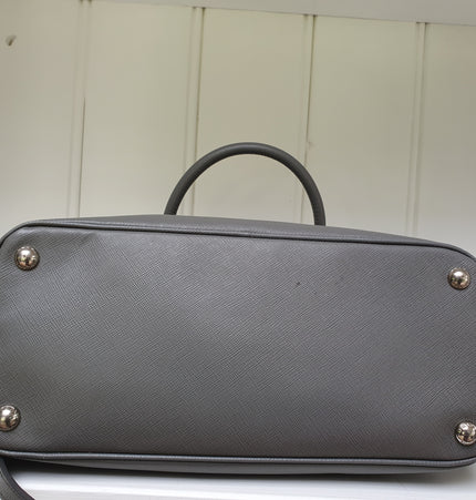 Prada galleria saffiano handbag