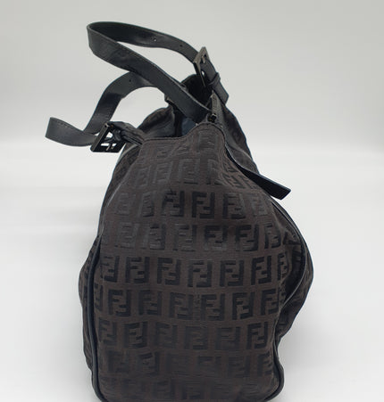 Fendi mamma baguette shoulder bag