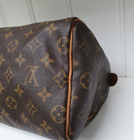Louis vuitton speedy 25 hand bag