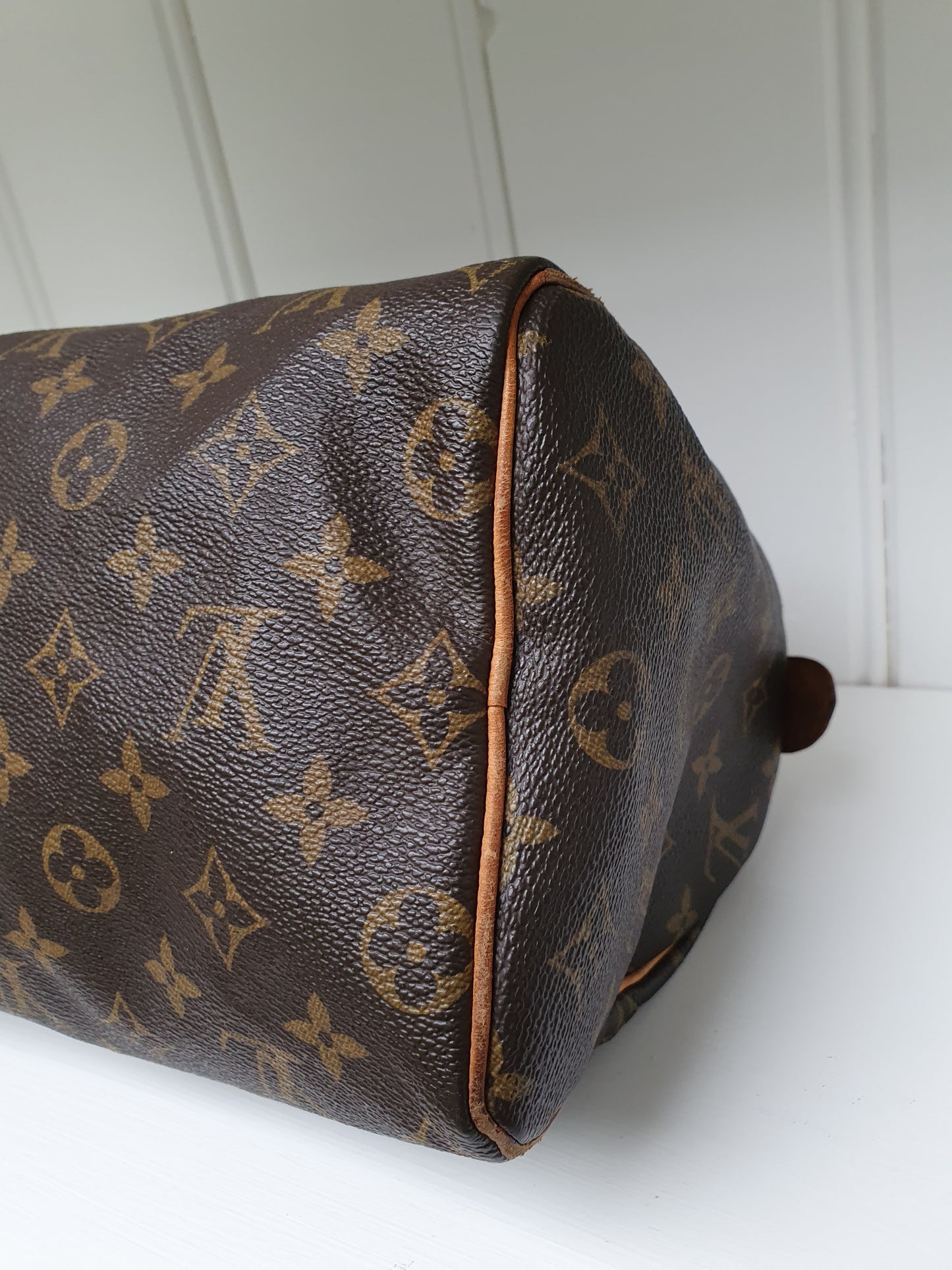 Louis vuitton speedy 25 hand bag