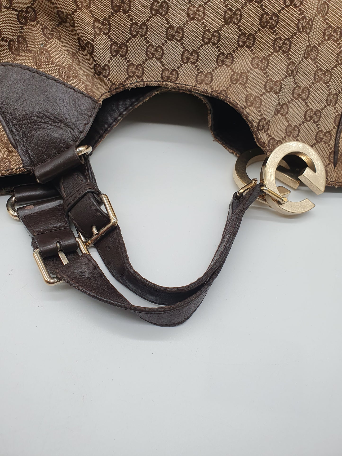 Gucci GG shoulder bag