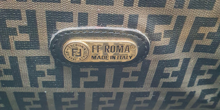 Fendi Rare vintage kiss lock bag