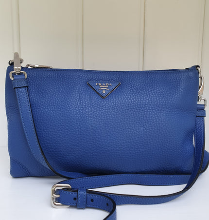 Prada Leder-Umhängetasche