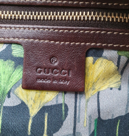 Gucci suede shoulder bag
