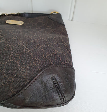 Gucci shoulder cloth bag