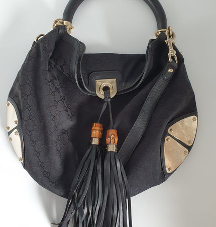 Gucci Indy cloth bag with tassle