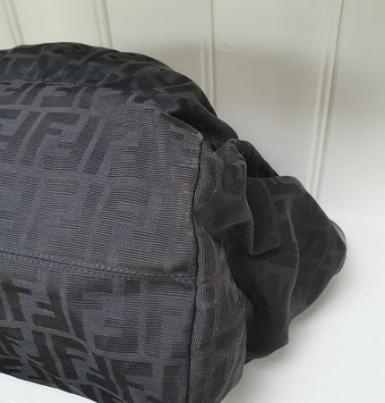 Sac bandoulière Fendi grand format